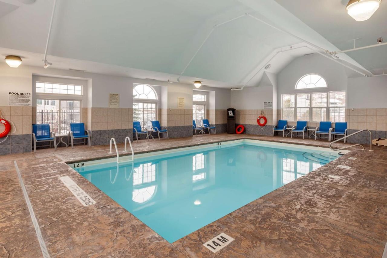 Best Western Plus Woodstock Inn & Suites Kültér fotó